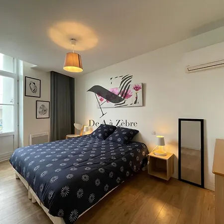 L'authentique - Situe En Face Des Thermes Et Proche Du Coeur De * 罗什福尔