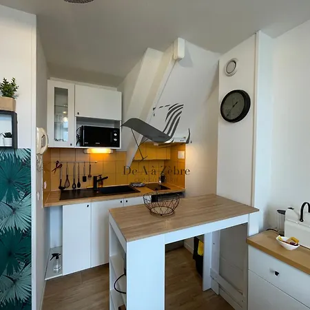 公寓 L'authentique - Situe En Face Des Thermes Et Proche Du Coeur De