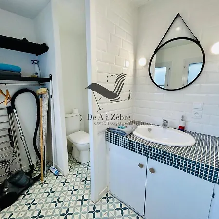 Apartment L'authentique - Situe En Face Des Thermes Et Proche Du Coeur De Rochefort (Charente-Maritime)